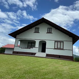 Casa Colonial Em Casa de Férias